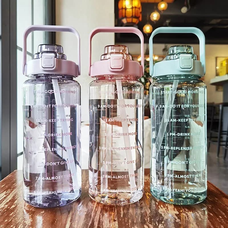 Bouilloire en plastique de 2 litres, grande bouteille d’eau de voyage Portable avec paille, tasse de sport et de Fitness, grande tasse de graisse universelle pour adulte